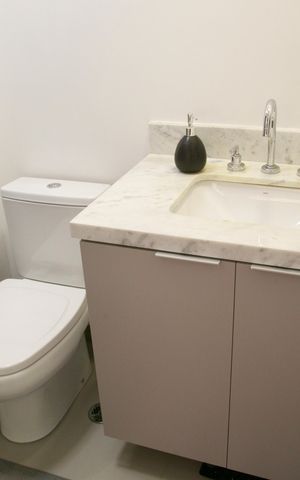 Studio para alugar com 33m², 1 quarto e sem vaga Studio para alugar com 33m², 1 quarto e sem vagaBanheiro