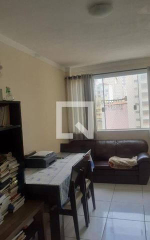 Apartamento à venda com 79m², 2 quartos e sem vaga Apartamento à venda com 79m², 2 quartos e sem vagaSala