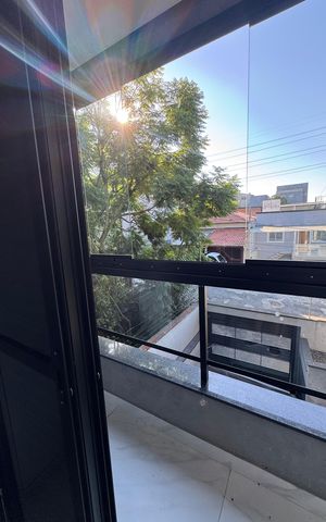 Apartamento à venda com 111m², 2 quartos e 2 vagas Apartamento à venda com 111m², 2 quartos e 2 vagasVaranda