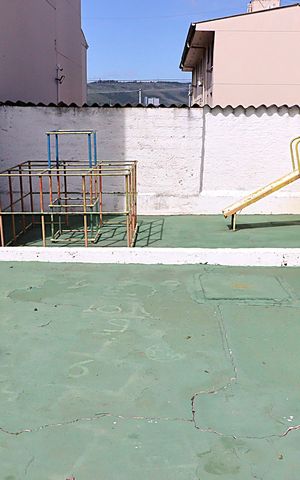 Apartamento à venda com 35m², 1 quarto e sem vagaÁrea comum - Playground