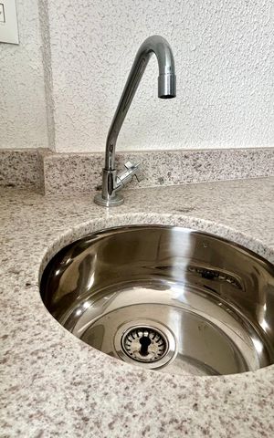 Apartamento à venda com 58m², 2 quartos e 1 vaga Apartamento à venda com 58m², 2 quartos e 1 vagaVaranda da Sala
