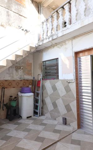 Casa à venda com 170m², 5 quartos e 2 vagasÁrea de Serviço