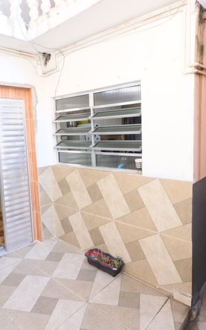 Casa à venda com 170m², 5 quartos e 2 vagasÁrea de Serviço