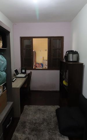 Casa à venda com 170m², 5 quartos e 2 vagasQuarto 3
