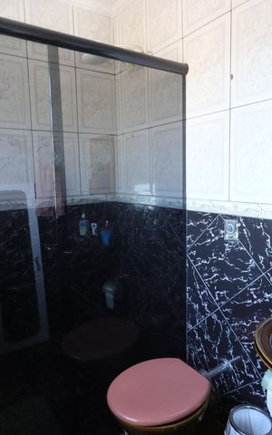 Casa à venda com 170m², 5 quartos e 2 vagasBanheiro da Suíte 1