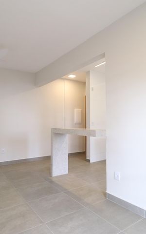 Apartamento para alugar com 62m², 2 quartos e 1 vagaSala