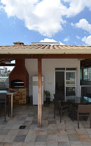 Apartamento à venda com 267m², 4 quartos e 4 vagas Apartamento à venda com 267m², 4 quartos e 4 vagasÁrea Cobertura