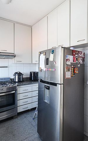 Apartamento à venda com 267m², 4 quartos e 4 vagas Apartamento à venda com 267m², 4 quartos e 4 vagasCozinha