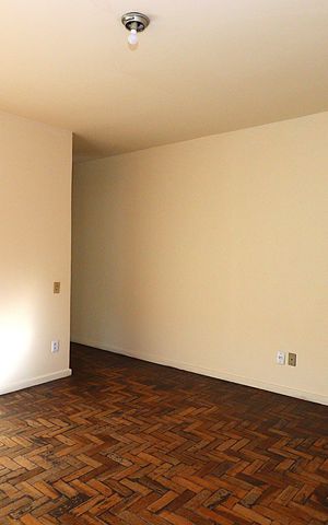 Apartamento para alugar com 73m², 2 quartos e sem vagaSala
