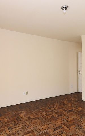 Apartamento para alugar com 73m², 2 quartos e sem vagaSala