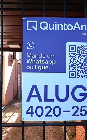 Apartamento para alugar com 73m², 2 quartos e sem vagaPlaquinha instalada