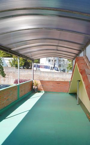 Casa à venda com 168m², 3 quartos e 2 vagasTerraço Externo