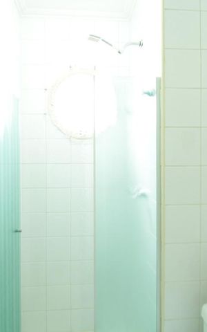 Apartamento à venda com 124m², 2 quartos e 4 vagas Apartamento à venda com 124m², 2 quartos e 4 vagasBanheiro Social