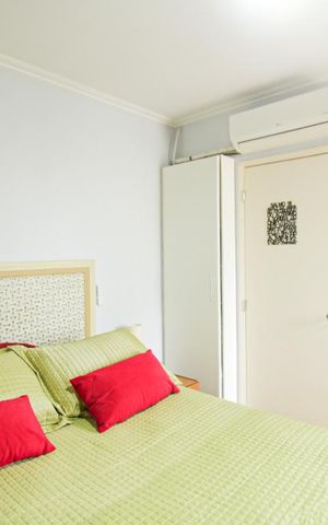 Apartamento à venda com 124m², 2 quartos e 4 vagas Apartamento à venda com 124m², 2 quartos e 4 vagasQuarto Suíte