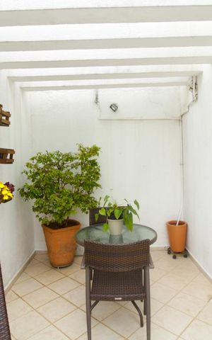 Apartamento à venda com 124m², 2 quartos e 4 vagas Apartamento à venda com 124m², 2 quartos e 4 vagasÁrea externa