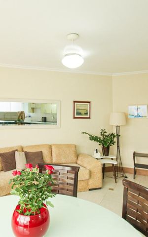Apartamento à venda com 124m², 2 quartos e 4 vagas Apartamento à venda com 124m², 2 quartos e 4 vagasSala