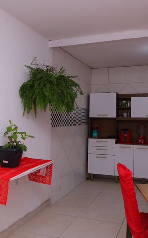 Casa para alugar com 150m², 2 quartos e 2 vagasCozinha
