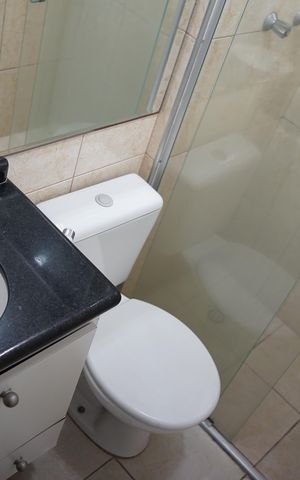Apartamento à venda com 56m², 2 quartos e 2 vagasBanheiro da Suíte