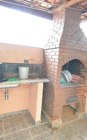 Casa à venda com 405m², 3 quartos e 7 vagasChurrasqueira