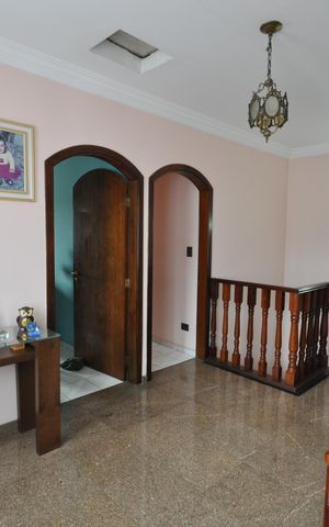 Casa à venda com 405m², 3 quartos e 7 vagasSala de TV