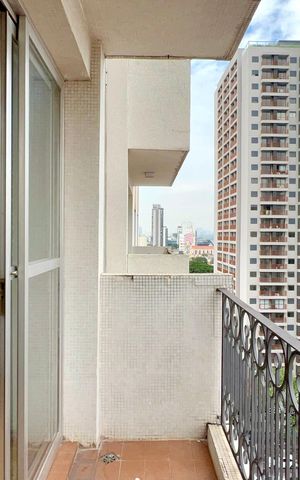 Apartamento à venda com 111m², 2 quartos e 1 vaga Apartamento à venda com 111m², 2 quartos e 1 vagaVaranda