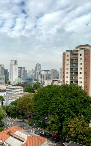 Apartamento à venda com 111m², 2 quartos e 1 vaga Apartamento à venda com 111m², 2 quartos e 1 vagaVista da Varanda