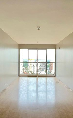 Apartamento à venda com 111m², 2 quartos e 1 vaga Apartamento à venda com 111m², 2 quartos e 1 vagaSala