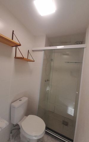 Apartamento à venda com 48m², 2 quartos e 1 vaga Apartamento à venda com 48m², 2 quartos e 1 vagaBanheiro