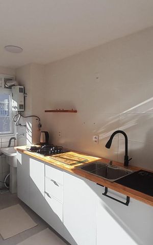 Apartamento à venda com 48m², 2 quartos e 1 vaga Apartamento à venda com 48m², 2 quartos e 1 vagaCozinha