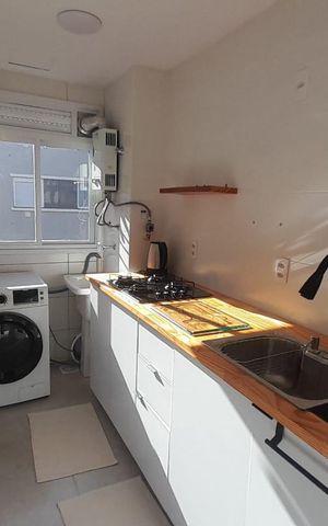 Apartamento à venda com 48m², 2 quartos e 1 vaga Apartamento à venda com 48m², 2 quartos e 1 vagaCozinha