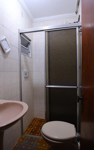 Casa à venda com 120m², 3 quartos e 1 vagaBanheiro 2