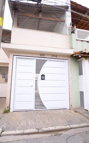 Casa à venda com 120m², 3 quartos e 1 vagaFachada
