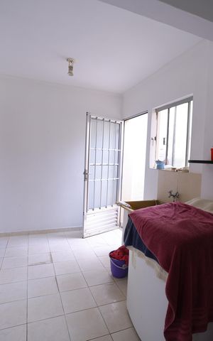 Casa à venda com 120m², 3 quartos e 1 vagaÁrea de Serviço