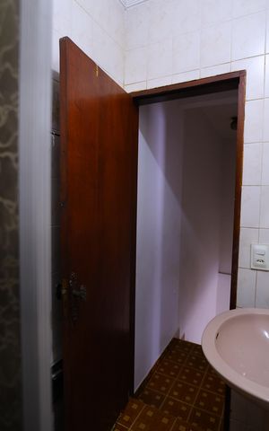 Casa à venda com 120m², 3 quartos e 1 vagaBanheiro 2