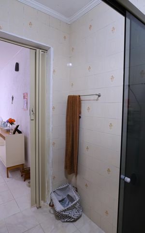 Casa à venda com 120m², 3 quartos e 1 vagaBanheiro 1