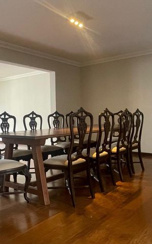 Apartamento para alugar com 238m², 5 quartos e 2 vagas Apartamento para alugar com 238m², 5 quartos e 2 vagasSala de jantar