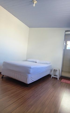 Casa à venda com 152m², 5 quartos e sem vaga