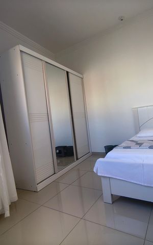 Casa à venda com 152m², 5 quartos e sem vaga