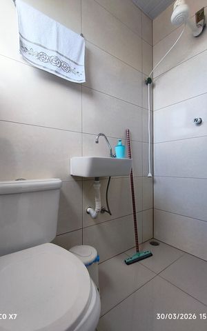 Casa à venda com 152m², 5 quartos e sem vaga