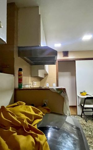 Apartamento à venda com 145m², 3 quartos e 1 vagaÁrea de Serviço