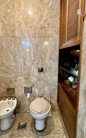 Apartamento à venda com 145m², 3 quartos e 1 vagaBanheiro social 1