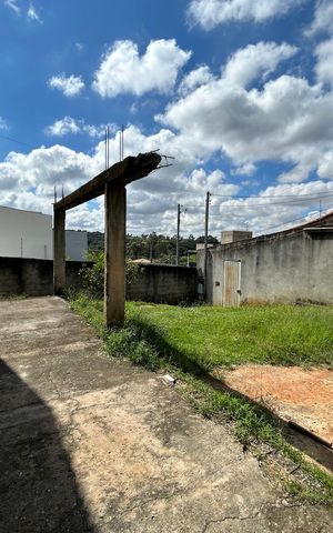 Casa à venda com 462m², 4 quartos e 2 vagas