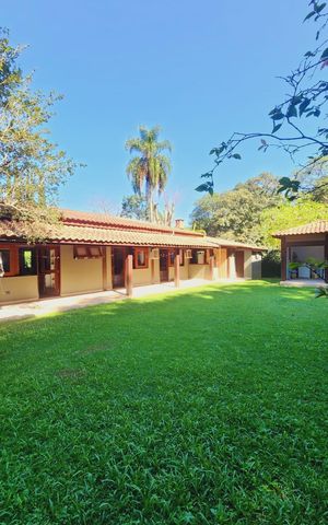 Casa de condomínio para alugar com 320m², 5 quartos e 4 vagas Casa de condomínio para alugar com 320m², 5 quartos e 4 vagasÁrea externa
