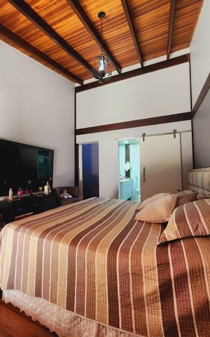 Casa de condomínio para alugar com 320m², 5 quartos e 4 vagas Casa de condomínio para alugar com 320m², 5 quartos e 4 vagasQuarto