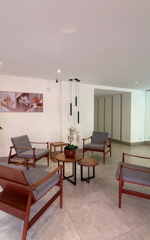 Apartamento à venda com 56m², 2 quartos e 1 vaga Apartamento à venda com 56m², 2 quartos e 1 vagaHall