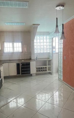 Apartamento para alugar com 94m², 2 quartos e 1 vaga Apartamento para alugar com 94m², 2 quartos e 1 vagaCozinha