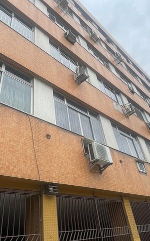 Apartamento para alugar com 94m², 2 quartos e 1 vaga Apartamento para alugar com 94m², 2 quartos e 1 vagaFachada