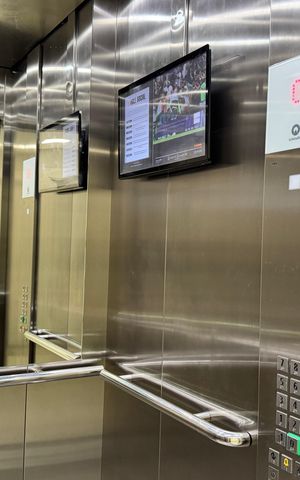 Apartamento à venda com 42m², 2 quartos e 1 vaga Apartamento à venda com 42m², 2 quartos e 1 vagaElevador