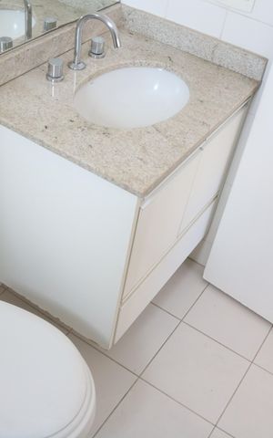 Apartamento à venda com 65m², 1 quarto e 2 vagasBanheiro 1