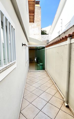 Casa à venda com 182m², 3 quartos e 3 vagas